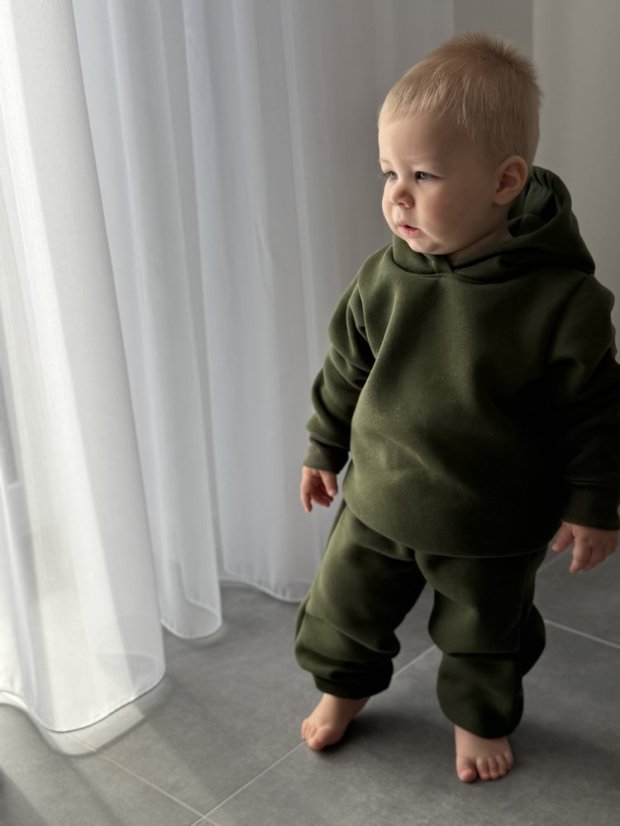 Dětská teplá tepláková souprava s kapucí  - různé barvy