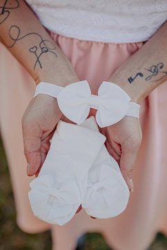 BABY set - ponožky a čelenka - bílé