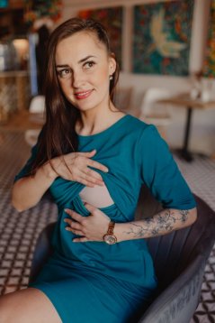 Rovné šaty – Různé barvy