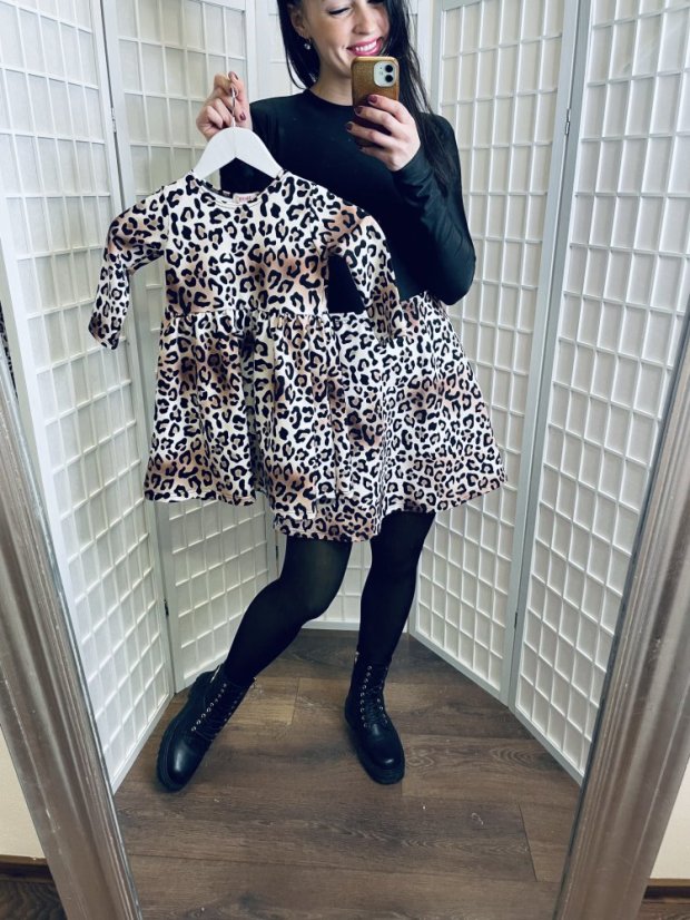 Dívčí teplákové šaty - leopard