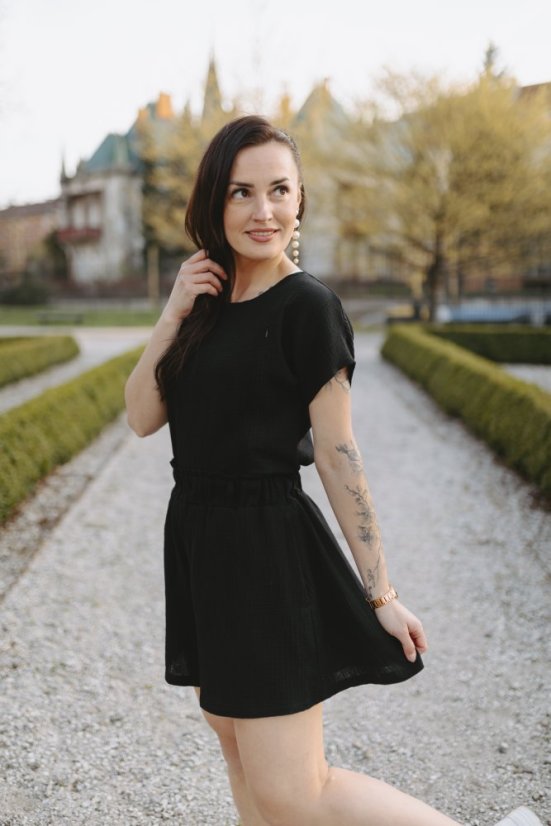 Mušelínové elegantní kraťasy - černé - Velikost: XL/2XL