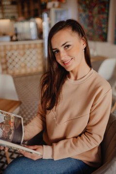 Warm Sweatshirt / Sweater - Different colors