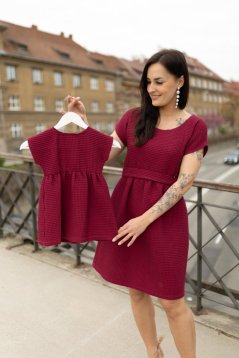 Bavlnené šaty "Waffle" - MÁMA A DCERA – berry