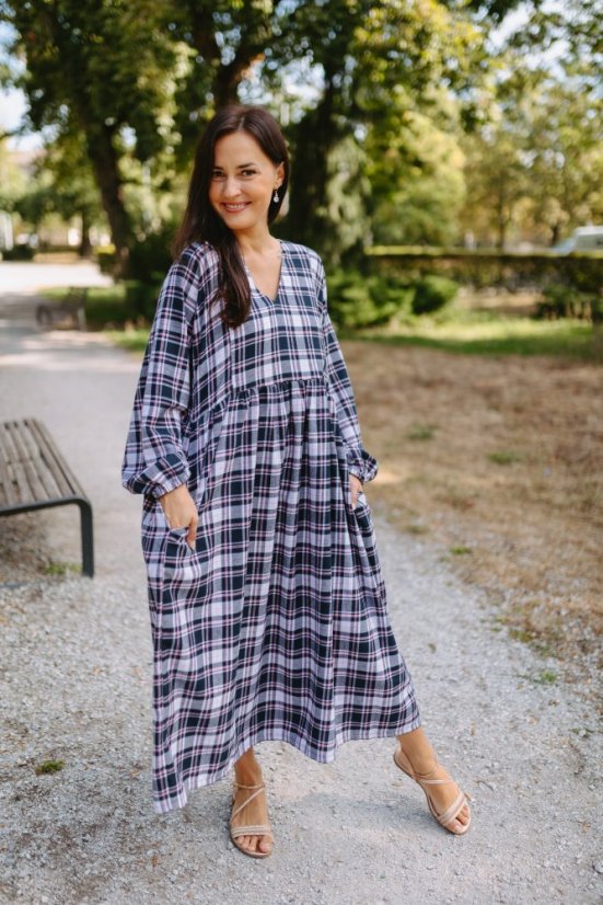 "Boho Flanel" dress MUM AND DAUGHTER - blue-pink cubes - Size: 3XL/4XL