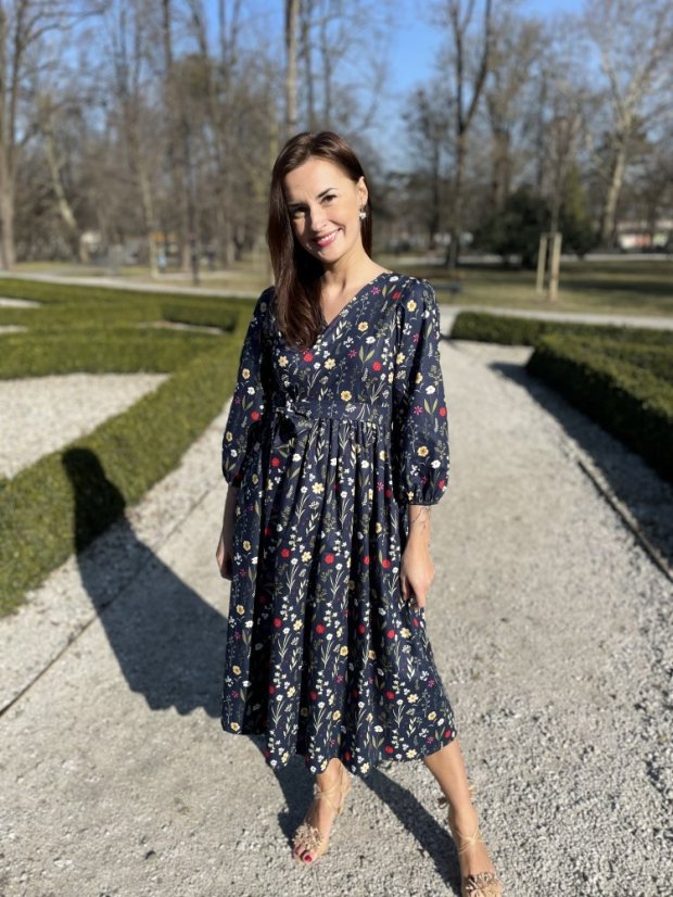 Poplin wrap dress - dark blue flowers - Size: XL/2XL
