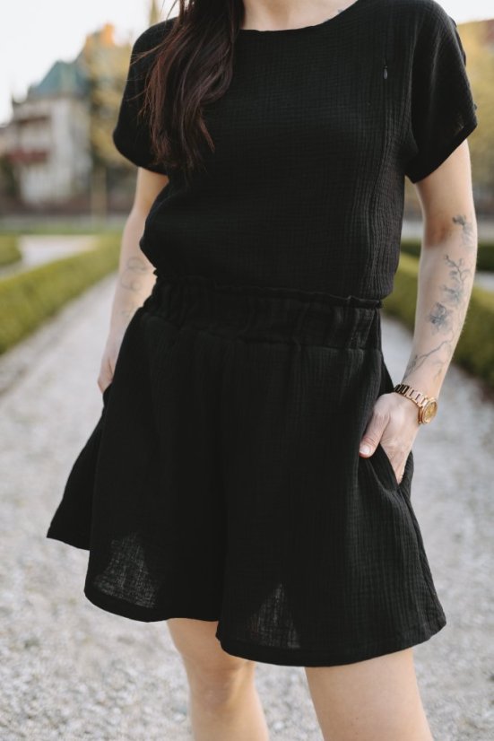Mušelínové elegantní kraťasy - černé - Velikost: XL/2XL