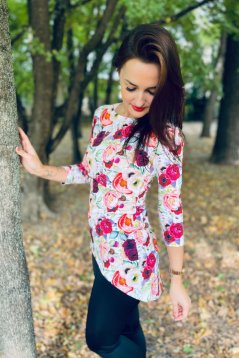 Asymmetrical tunic - romance