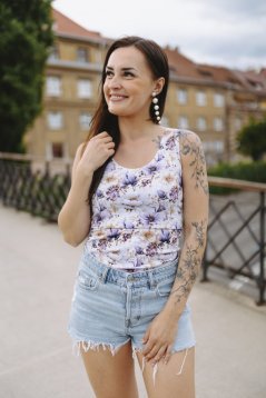 Tílko ke kojení – lila květiny