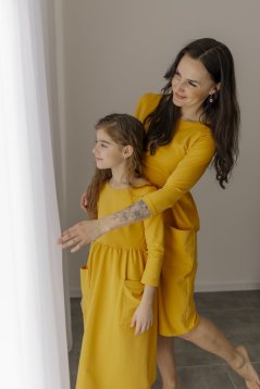 Teplákové MIDI šaty - MÁMA a DCERA - Různé barvy