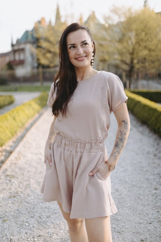 Mušelínové elegantní kraťasy - béžová - Velikost: 3XL/4XL
