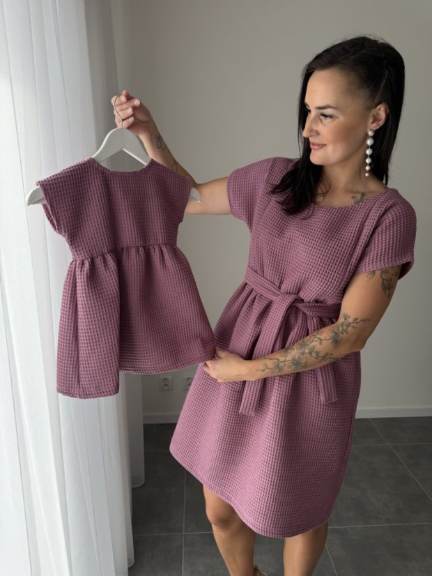Bavlnené šaty "Waffle" - MÁMA A DCERA – mauve - Velikost: XS/S