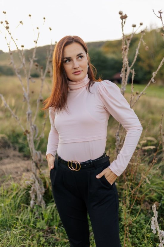 Elegant turtleneck with puff sleeves - Baby pink