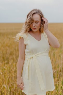 Knitted dress "Valencia" - banana and beige