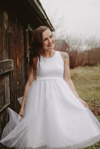MIDI svatební šaty bez rukávů - Melanie
