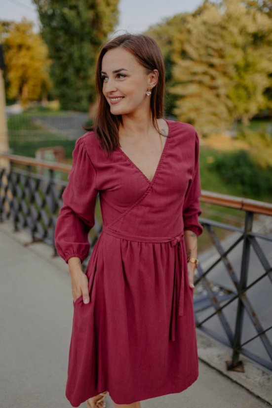 Lněné zavinovací šaty - bordové