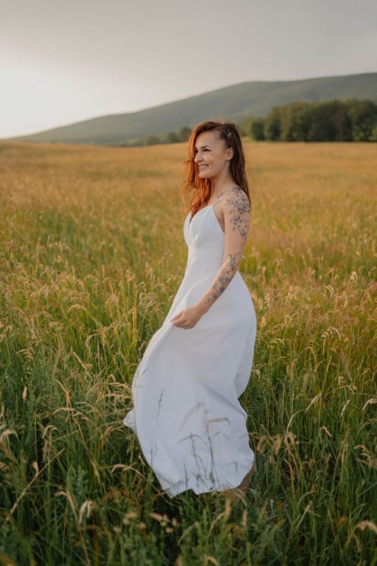 Lněné svatební šaty – Garnie - Velikost: Na míru