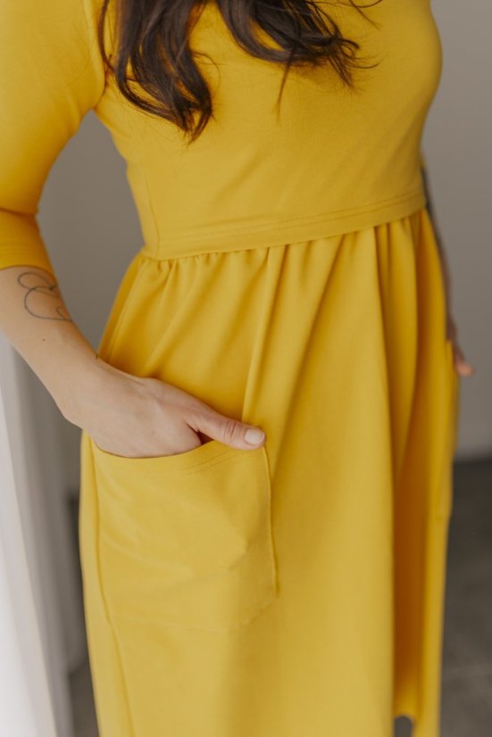 MATCHY Midi dress - different colors - Size: M