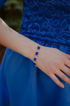 Kamínkový náramok- kráľovsky modrej