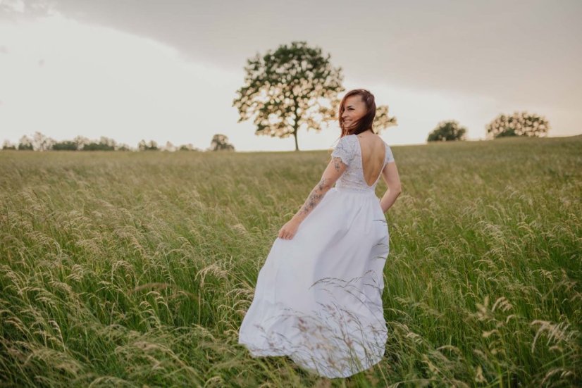 Wedding dress – Dalia - Size: L