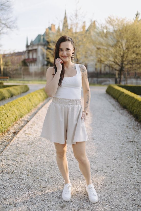 Lněné elegantní kraťasy - béžové - Velikost: M/L