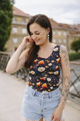 Tank top – dark blue flowers